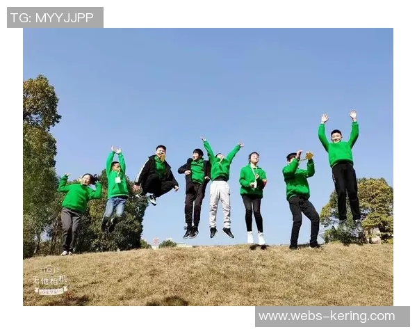 朱旭航的成长之路：从平凡少年到卓越领袖的奋斗历程与启示